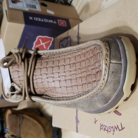 Twisted X Mens Chukka Driving Moc - Picture 2 of 2